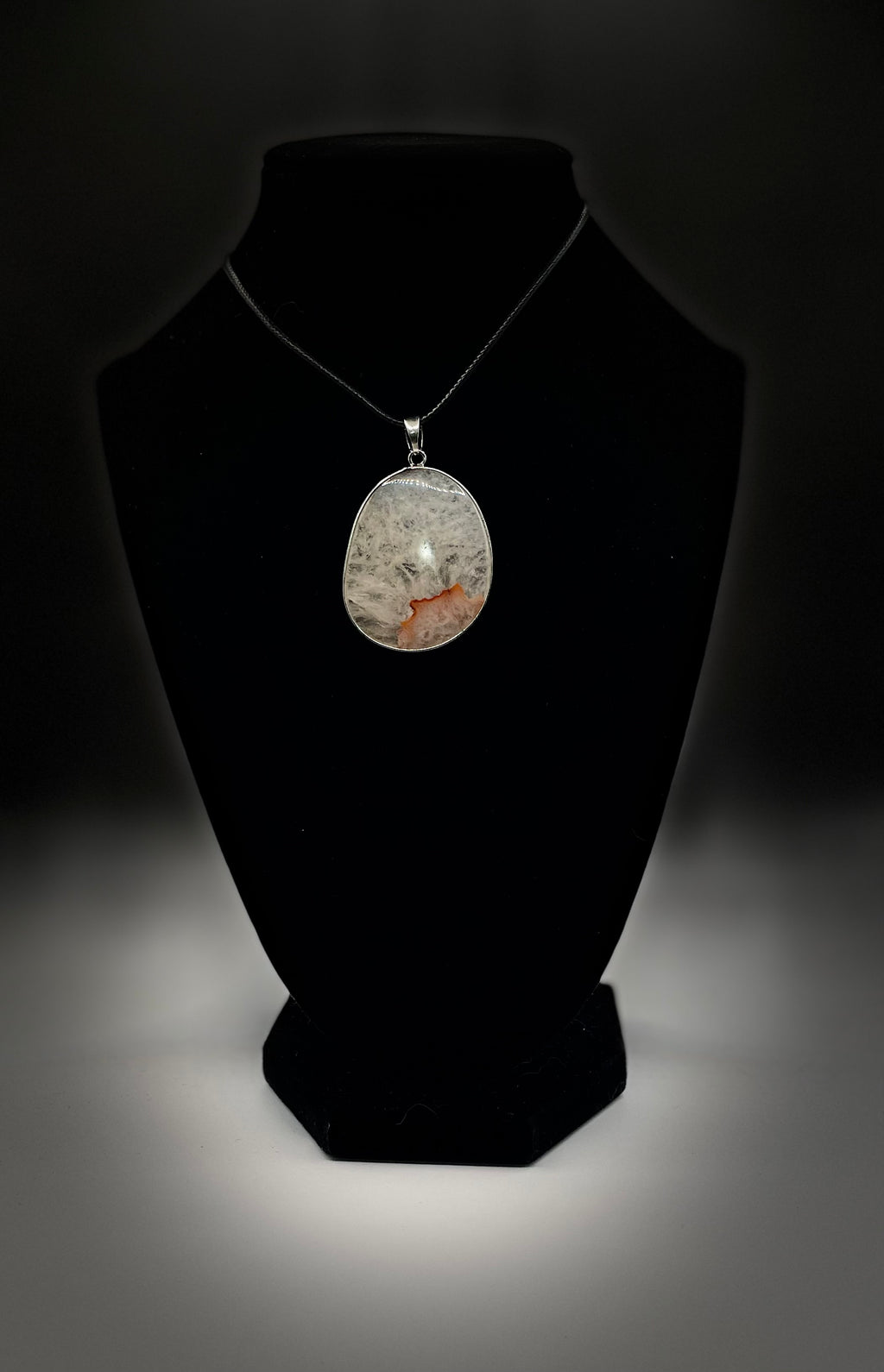 Flower Agate Oval Pendant