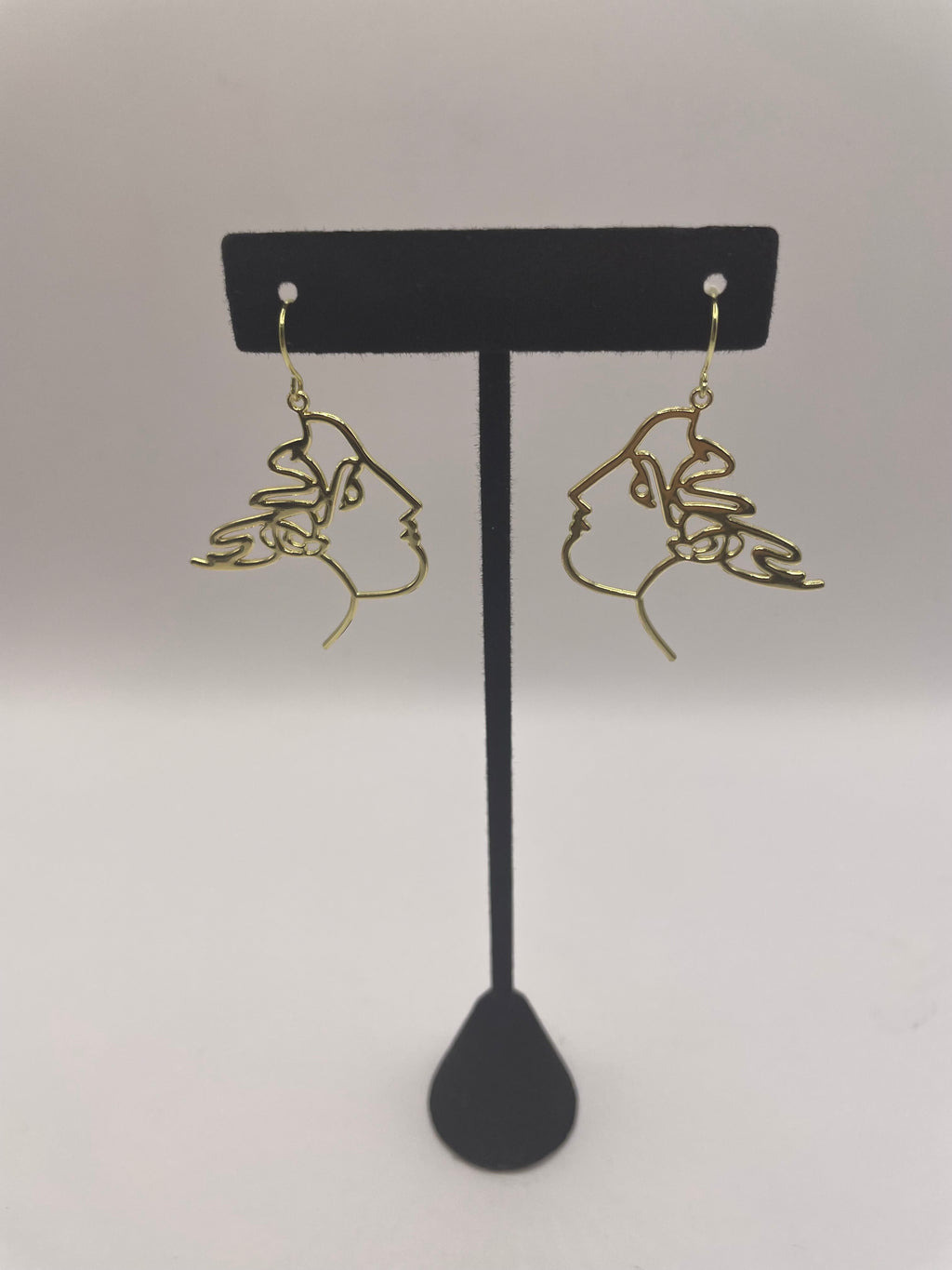 Feminine Flow Silhouette Earrings